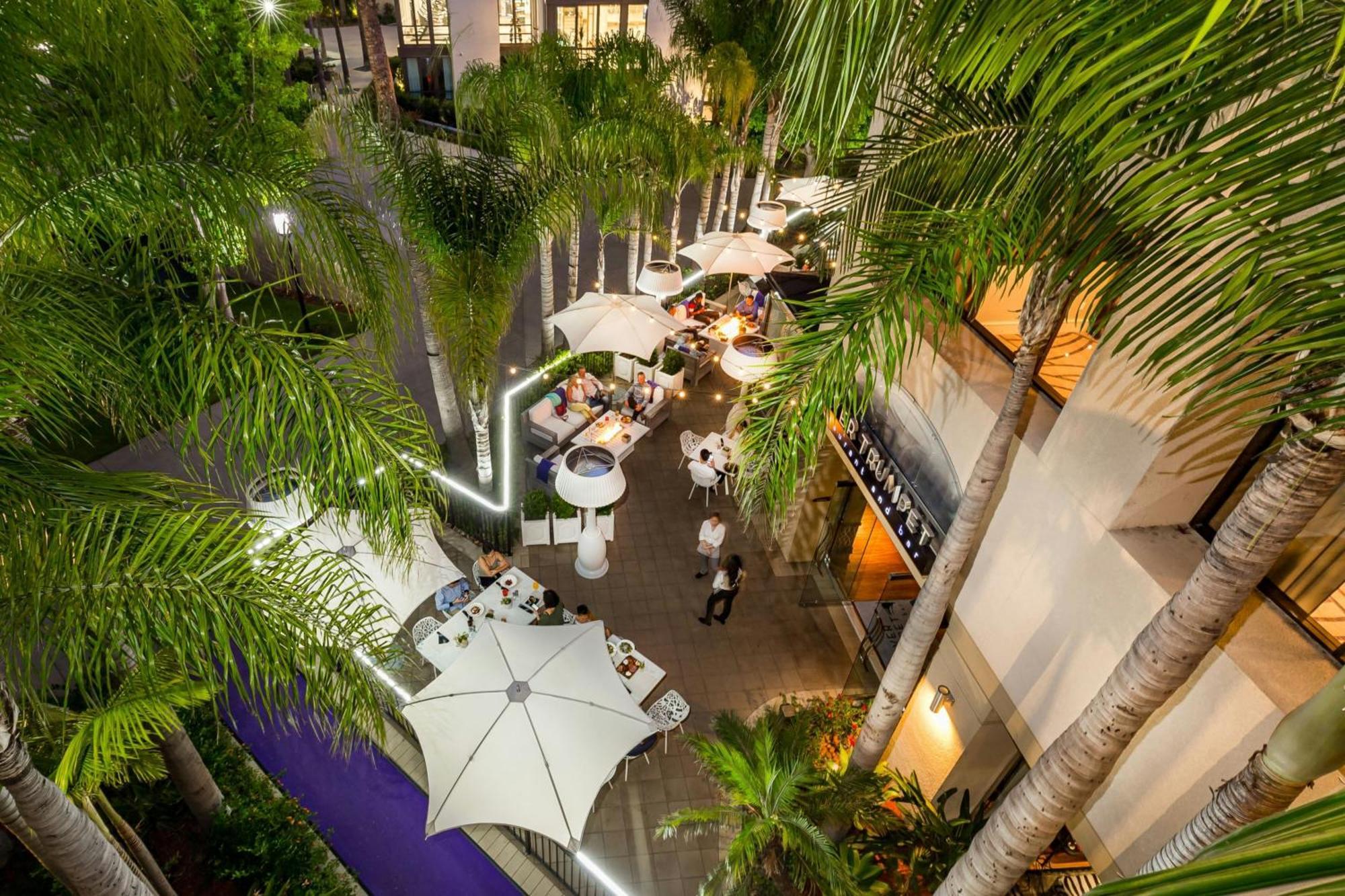 Avenue Of The Arts Costa Mesa, A Tribute Portfolio Hotel Exterior photo